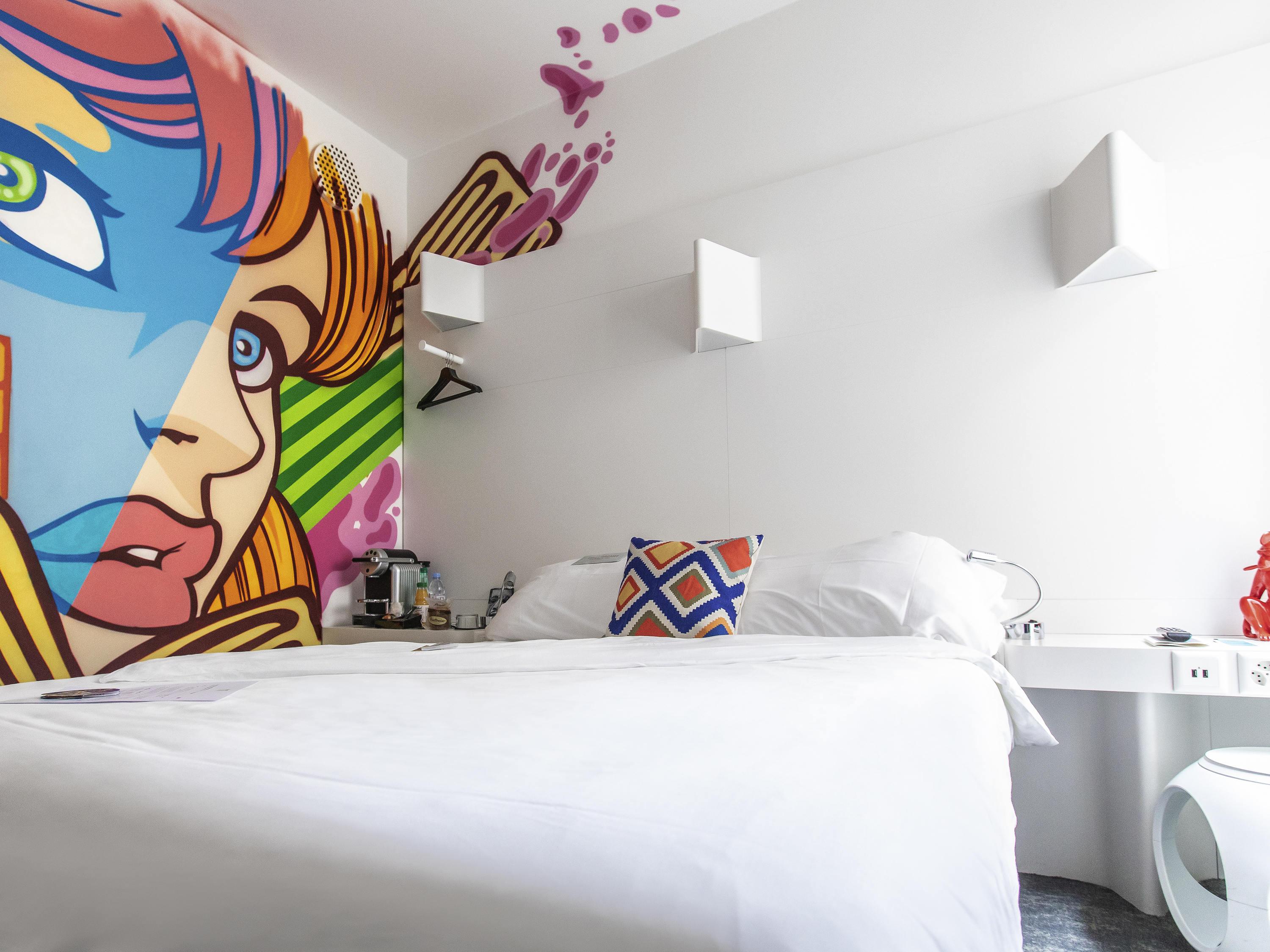 Ibis Styles Lausanne Center Madhouse Hotell Exteriör bild