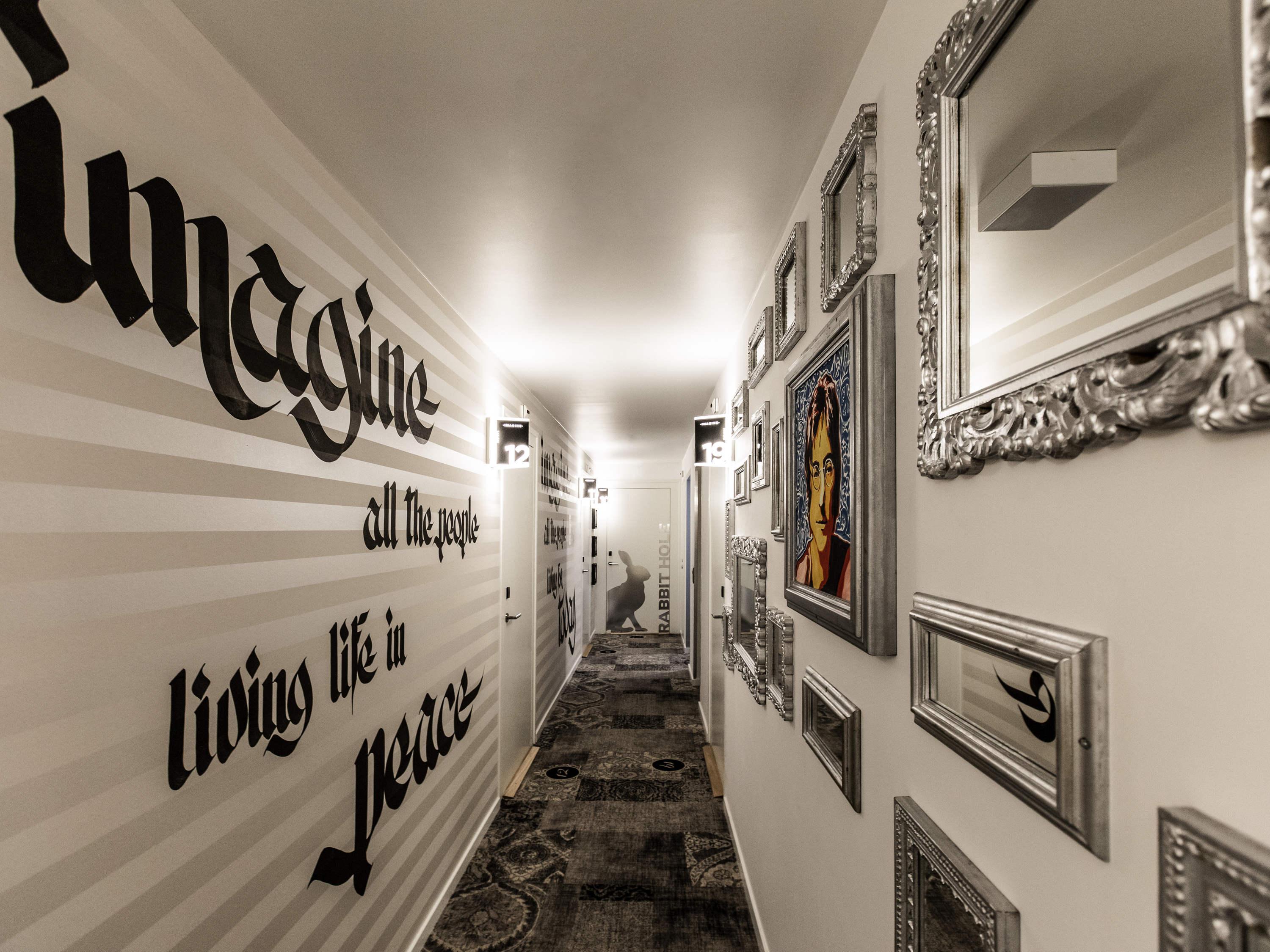 Ibis Styles Lausanne Center Madhouse Hotell Exteriör bild