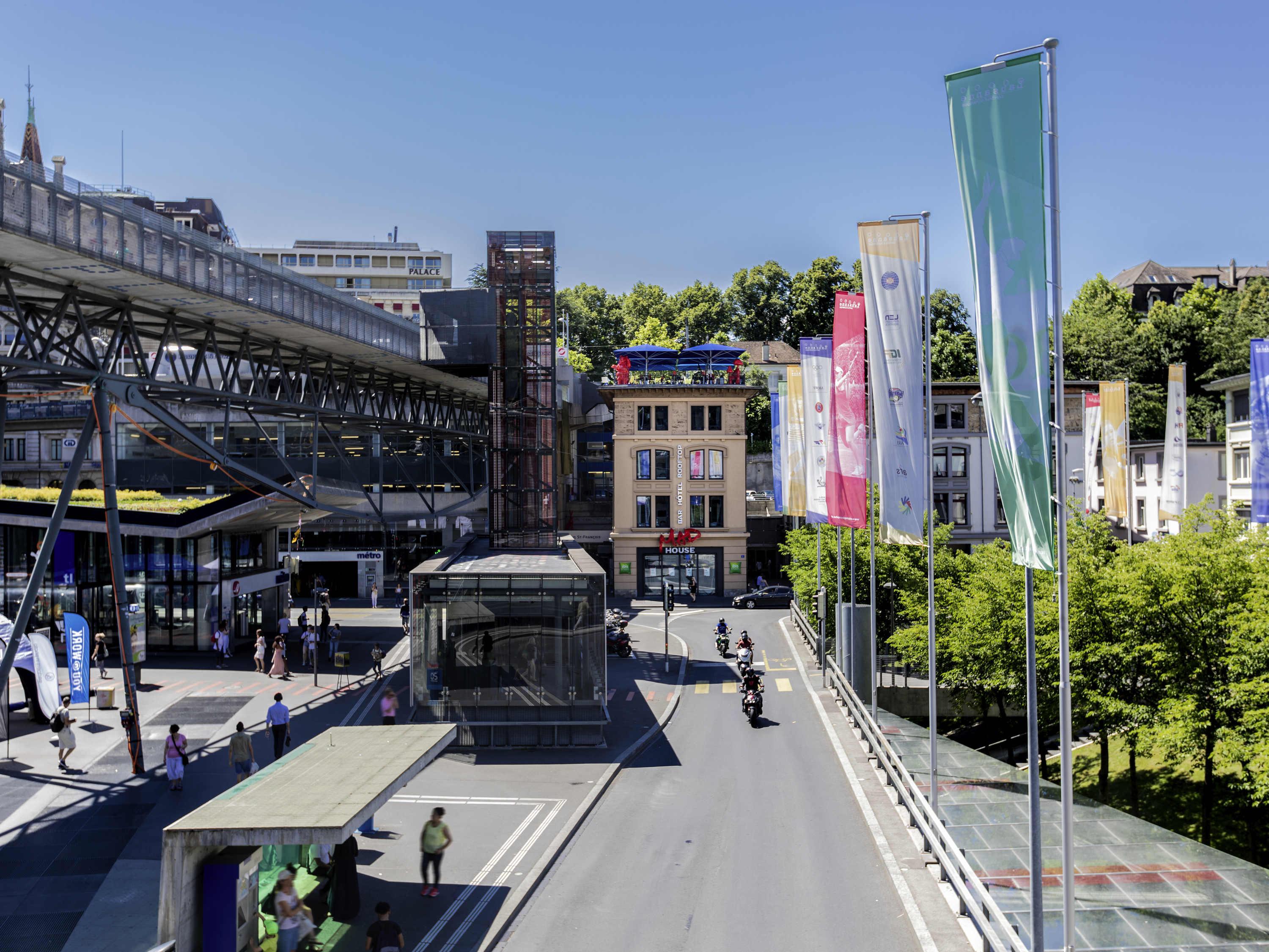 Ibis Styles Lausanne Center Madhouse Exteriör bild