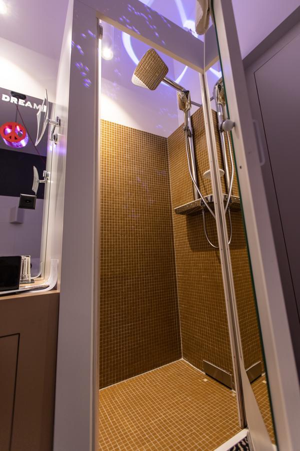Ibis Styles Lausanne Center Madhouse Exteriör bild